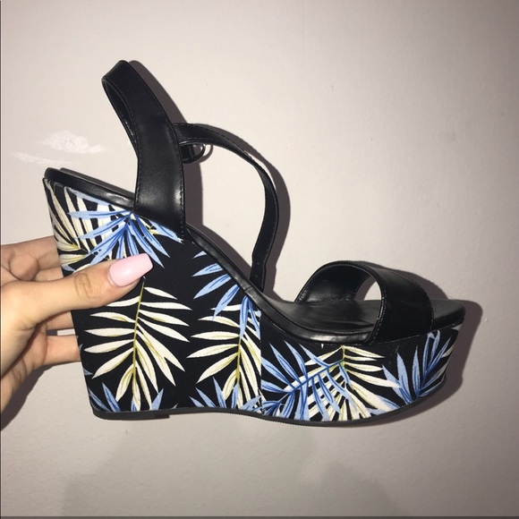 Wedges - Picture 2 of 3